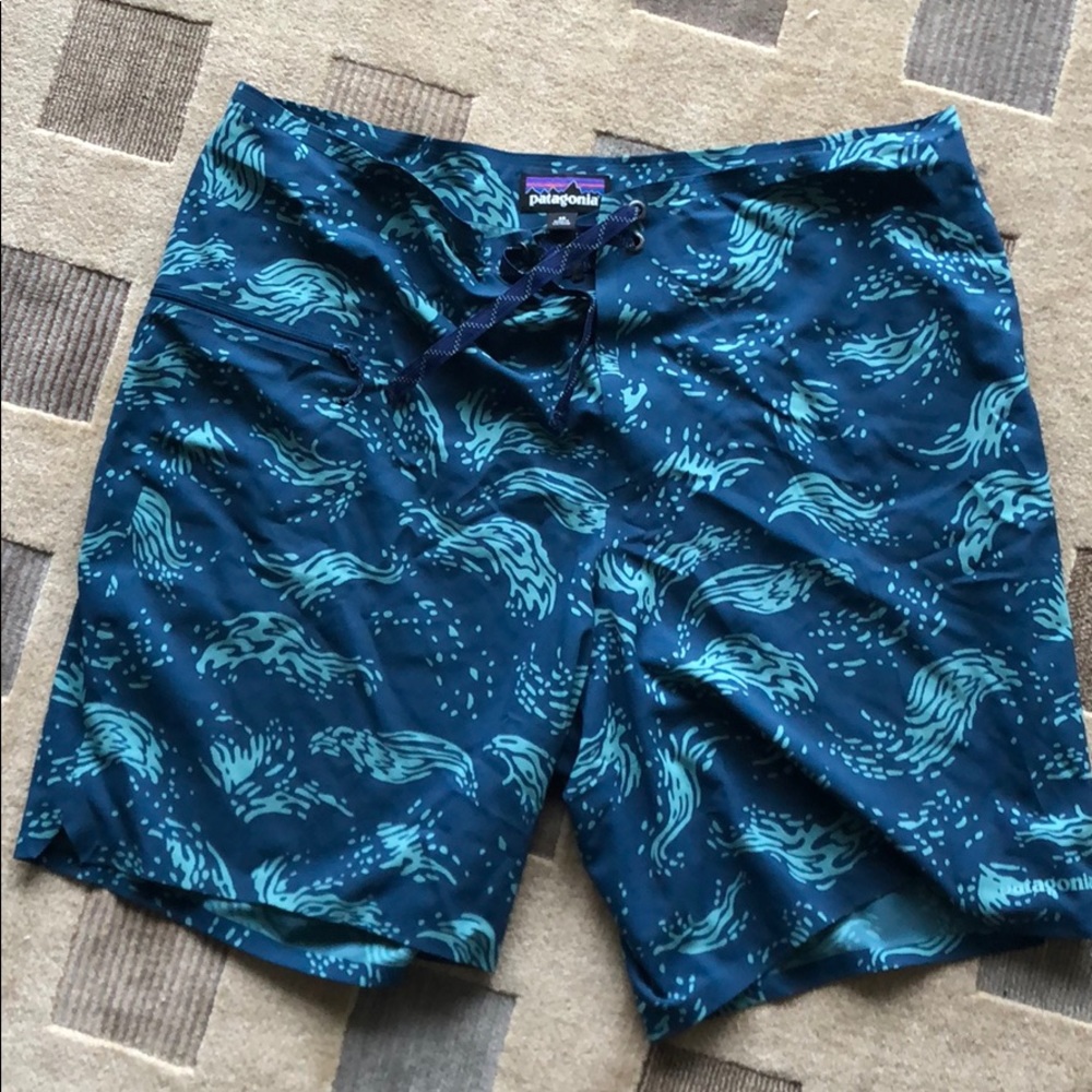 Patagonia swim trunks - blue